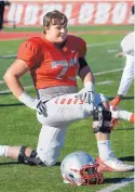  ?? GREG SORBER/ JOURNAL ?? UNM freshman lineman Cade Briggs, who played at a powerhouse high school in Las Vegas, Nevada, has had to adjust to losing with the Lobos.