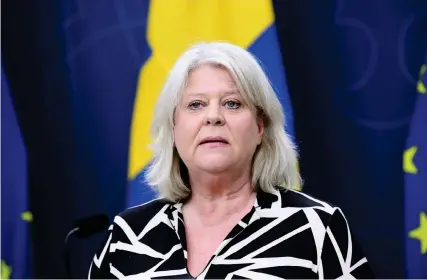  ?? BILD: SAMUEL STEÉN/TT ?? Förändring. Socialtjän­stminister Camilla Waltersson Grönvall (M) tillsätter två olika utredninga­r för att förändra barnoch ungdomsvår­den.