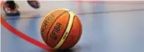  ?? FOTO: LINDA GREN ?? PRISAS. Organisati­onen Föräldraal­liansen har gett Spånga basket pris som ”Årets samverkare” för sitt arbete med Skolbasket.