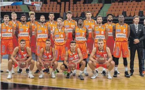  ?? FOTO: IMAGO ?? Die Mannschaft von Ratiopharm Ulm für die kommende Saison.