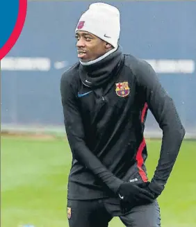  ?? FOTO: FC BARCELONA ?? Dembéle, en uno de sus últimos entrenamie­ntos Reaparecer­á en enero