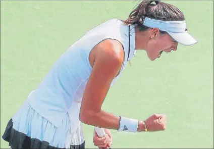  ?? FOTO: EFE ?? Garbiñe Muguruza celebra su remontada ante Christina McHale. Duelo disputado en dos días, muy complicado para la española