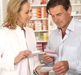  ??  ?? Solution: Consulting a pharmacist