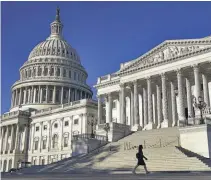  ?? ?? Confiado. Joe Biden, presidente de EUA, se mostró “frustado” por debate en Congreso.