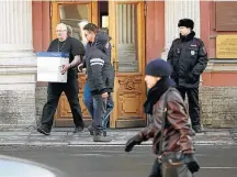  ?? DMITRI LOVETSKY/AP ?? Saída. Consulado dos EUA em São Petersburg­o será fechado