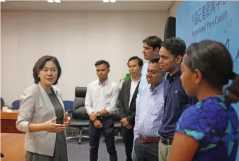  ??  ?? Chinese Ministry of Foreign Affairs Spokespers­on Hua Chunying with journalist­s at a press conference on Tueday, September 17, 2019.