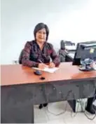  ??  ?? ENSEÑANZA. Mirtha Díaz López, rectora del colegio Bernardo Valdivieso.