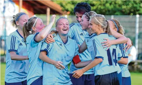  ?? Foto: Izsó ?? Vor allem in der Rückrunde der vergangene­n Saison hatte der SV Wörnitzste­in Berg viel Gelegenhei­t zum Jubeln. Zum Ligastart wartet nun Mönstetten.