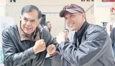  ??  ?? El boxeador José Pipino Cuevas y el actor Sergio Mayer compartier­on con los asistentes al taller; la organizaci­ón alista un curso de verano.