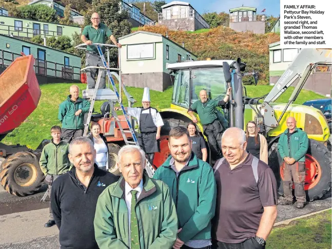  ?? ?? FAMILY AFFAIR: Pettycur Bay Holiday Park’s Steven, second right, and grandad Thomas Wallace, second left, with other members of the family and staff.