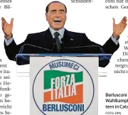  ?? FOTO: DPA ?? Berlusconi bei einem Wahlkampfa­uftritt gestern in Catania, Sizilien.