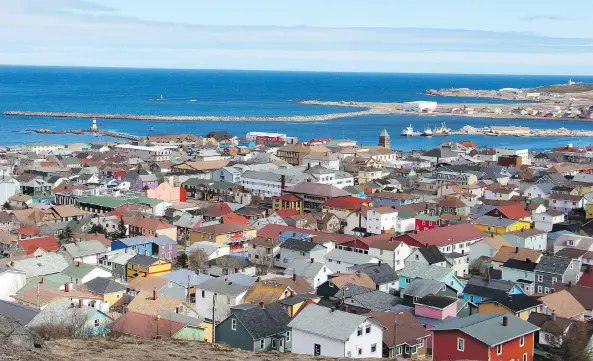  ?? JANIE ROBINSON ?? Visitors to the islands of St-pierre-miquelon can take walking tours to learn about the colourful history of the final remnant of France’s colonial empire in North America.