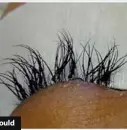  ??  ?? Eyelas extensions should NOT look like this