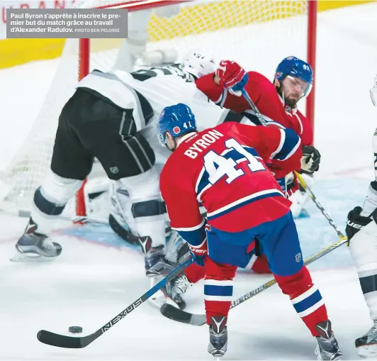  ??  ?? Paul Byron s’apprête à inscrire le premier but du match grâce au travail d’Alexander Radulov.