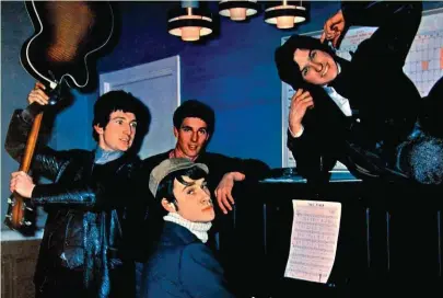  ?? ?? ←
Et si les Kinks (photo) étaient devenus les Beatles ?