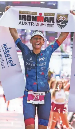  ?? FOTO: IMAGO ?? Mareen Hufe bei ihrem bislang größten Erfolg: Im Juli 2018 gewinnt sie den Ironman in Klagenfurt. Am Samstag startet sie in Malaysia