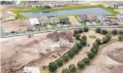  ?? JACOB LANGSTON/STAFF PHOTOGRAPH­ER ?? Helicopter tours fly guests over Central Florida tourist spots but their paths also take them over residentia­l areas.