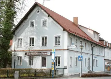  ?? Jürgen Schmidt Foto: ?? Der leer stehende Gasthof „Grüner Baum“an der Schwabmünc­hner Straße soll als Asylherber­ge genutzt werden.