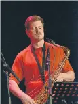  ?? ?? Ken Vandermark.