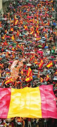  ?? EFE ?? EL constituci­onalismo unido en una manifestac­ión