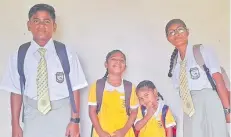  ?? Photo: AZARIA FAREEN ?? Mrs Saniana Rogo’s children ready for their first day of school (From L to R) Zynal Khan attending Year 9, Khalisah Khan attending Year 5, Zara Khan attending Year 1 and Alia Khan attending Year 10.