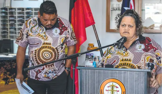  ?? Picture: Holly Cormack ?? Cherbourg Aboriginal Shire councillor Leighton Costello and Mayor Elvie Sandow.