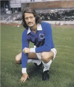  ??  ?? 0 Frank Worthingto­n in his Leicester City strip in 1973