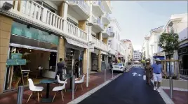  ??  ?? Les rues des Belges et Saint-Honoré modernisée­s après plusieurs mois de travaux.