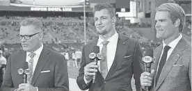  ?? KIRBY LEE/USA TODAY SPORTS ?? From left to right, Fox’s Howie Long, Rob Gronkowski and Greg Olsen talk before Super Bowl 57.