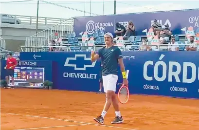  ?? Prensa Córdoba Open ?? Federico Coria, hermano del “Mago” Guillermo, festeja en el Kempes.