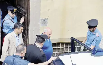  ?? Lapresse ?? Carte false L’arresto dell’ex direttore del carcere di Bergamo Antonino Porcino