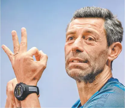  ?? MEXSPORT ?? Pedro Caixinha, en una conferenci­a de prensa.