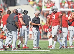  ?? KYLE ROBERTSON/COLUMBUS DISPATCH ?? Coordinato­r Kerry Coombs’ defense has struggled in the first two games of the season.