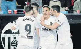  ?? FOTO: EFE ?? El Valencia espera encarrilar la eliminator­ia mañana en Mestalla