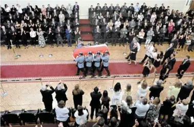  ?? FOTO: AFP ?? El cuerpo del expresiden­te Sebastián Piñera fue trasladado a la antigua sede del Congreso Nacional de la capital. Recibirá un funeral de Estado y será sepultado el viernes en una ceremonia privada.