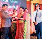  ?? ?? ITPSL Award for Planning Research - Plnr. Dr Charithmal­i Chethika Abenayake & Plnr. Dr Amila Buddhika Jayasinghe of the University of Moratuwa received the award