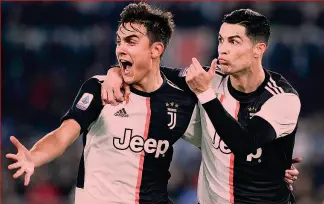  ??  ?? Coppia Un’esultanza fra Paulo Dybala e Cristano Ronaldo colonne della Juve anche a Ferrara