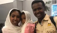 ?? (The Jewish Agency) ?? NEW IMMIGRANTS from Ethiopia arrive at Ben Gurion Airport Tuesday Night.