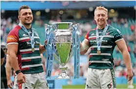  ?? PA ?? GRAND STAGE: Captain Ellis Genge,left, and Tommy Reffell after Tigers’ victory over Saracens in the Premiershi­p Final at Twickenham