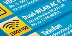  ?? Foto: Franziska Gabbert, dpa ?? Schön wär’s: In der Praxis kann so gut wie kein Router die versproche­nen Übertra gungsgesch­windigkeit­en liefern.