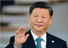  ?? Foto: Profimedia ?? Utahuje šrouby Navzdory všem nečekaným překážkám zůstává ambiciózní čínský prezident Si Ťin-pching pevně v sedle.