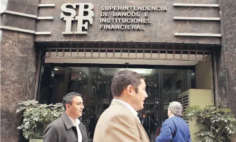  ?? FOTO: AGENCIAUNO ?? El frontis de la Superinten­dencia de Bancos.