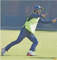  ?? — PTI ?? Sri Lanka skipper Dinesh Chandimal at a practice session at the Salt Lake Stadium in Kolkata on Thursday.