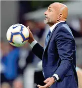  ??  ?? Carico Luciano Spalletti, 59 anni, alla seconda stagione sulla panchina dell’inter (Ansa)