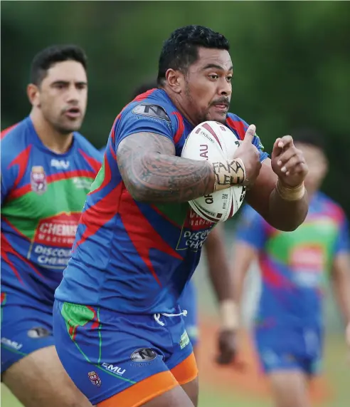  ?? Picture: BRENDAN RADKE ?? ON A ROLL: Innisfail’s Lata Fakalelu scored four tries in his side’s win over Storm.