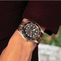  ??  ?? Tudor Black Bay
Fifty-Eight 925