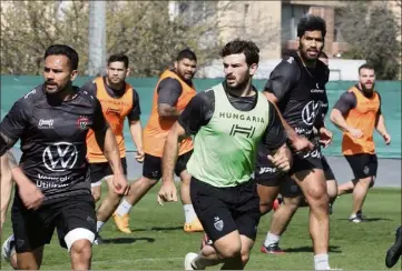  ??  ?? Julien Hériteau, en vert, est désormais libéré de toute blessure.