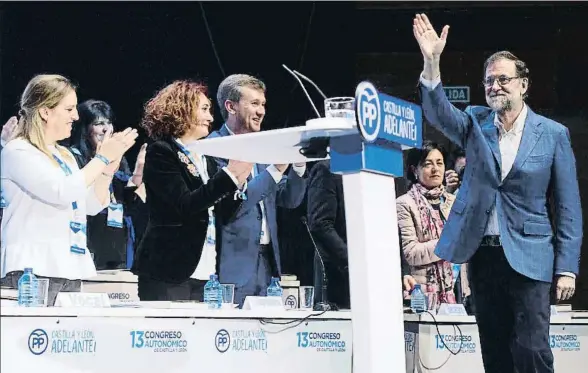  ?? NACHO GALLEGO / EFE ?? El presidente del Gobierno y del PP, Mariano Rajoy, ayer en el congreso del partido en Castilla y León