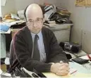  ?? BALTIMORE SUN ?? Editorial page editor Gerald Fischman was the voice of the Capital Gazette for 25 years before he and four colleagues were killed Thursday by a gunman on a rampage in the Annapolis newsroom.