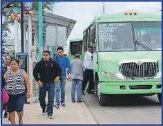  ??  ?? Transporte no quieren a los de particular­es